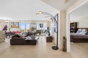 Alma del Horizonte – Skyline + Ocean, Free Parking - Image 5