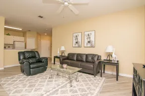 Luxury 3 Bedroom 2 Bath Condo. Close to Downtown Tampa. - Image 3