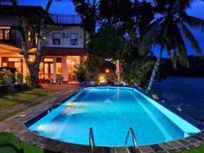 MYH - LAKE FRONT Private Serviced Villa, FREE Breakfast - Image 4