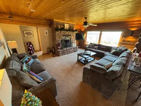 The Lodge at Diamond Point - Image 3