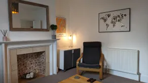 ★Central House ★ Free Parking 2 Car Driveway★ 8ppl - Image 3