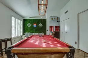 Route 66 Oasis in Downtown Gilbert with Heated Pool and Mini Golf - Image 5