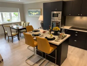 Luxurious Balcony Apartment Killarney Town Centre - Image 4