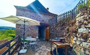 Zélie's air-conditioned house near the Lot - Image 3