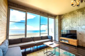 Nice! House with ocean view, feel the tropical sky and sea! Free parking available! - Image 4