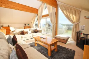 Four bedroom holiday lodge, on site watersports - Image 2