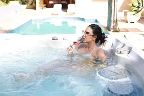 Villa with SPA plus Jacuzzi in the Suite. - Image 3