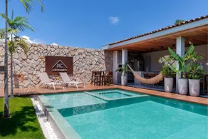 Luxury Home with Chef and Services - Image 5