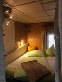 Holiday apartment ”Eulentreff” in the Wilden Auwaldhaus - Image 4