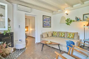 Cozy Loft with private footpath to the Beach - Image 2