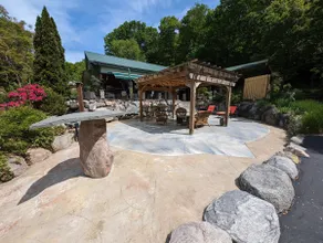 Leelanau Stone Cottage At Eagle’s Nest - Image 3