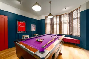 City Retreat, Spacious 4 Bed House, Games Room, Parking, Hot Tub & BBQ - Image 3