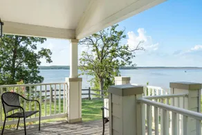 Getaway by the Shore! - Image 3