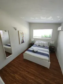 Charming House in the Heart of Miami - Image 3