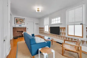 Ideal Vacation Spot- 4 blocks to beach - Image 3