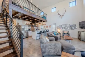Modern Farmhouse - Missoula Parade of Homes Winner - Image 4