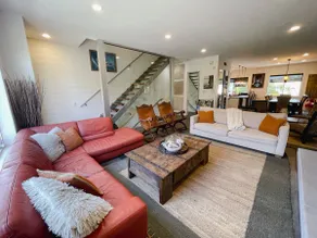 Walk to Coronado Beach, Restaurants, Rooftop Deck - Image 5