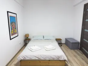 Ultra Central Minimal und Gemütliche Wohnung - Image 5