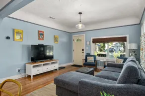The Bungalow-Heart of The Avenues - Image 3