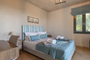 Villa Venia - Cozy Escape with Scenic Sew View, by ZanteWize - Image 5