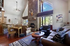 ID Riverfront Cabin w/ Views & Firepit Family Stay - Image 3