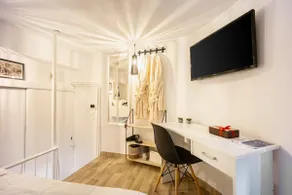 Acropolis Maisonette - Image 4