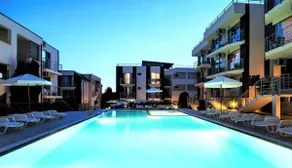 Seaside 1 BR Apartment, with Pool, 3+1 Guests - Image 2