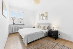 15 min. to airport, trade fair & city | apartment for 6 people - Image 2