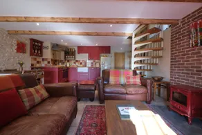 Luxury cottage, friendly local pub, on Offa’s Dyke - Image 3