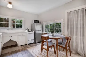 Quaint Cottage Near Downtown Palo Alto - Image 4