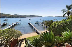 Island Paradise - Private Waterfront Retreat - Image 2
