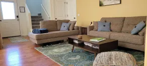 Cute Convenient Comfortable House - Image 2
