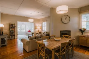 Frensham Garden Cottage: Blackheath Blue Mountains - Image 4