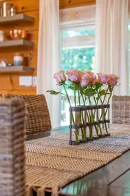 Kom Away Cabin Luxury Retreat - Image 3