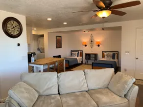 Bryce Vistas Vacation Apartment - Claron Suite - Image 3