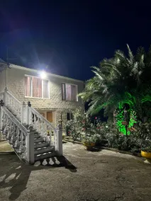 House - Kutaisi International Airport 15 Minutes- Quiet cozy house with parking - Image 2