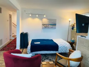 South End Arts & Enterprise District 1BR Apartment - Image 5