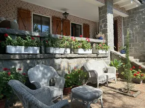 House with a garden and pool between Madrid and Segovia - Image 3