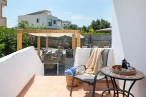 Villa Bella with Private Pool and Hot Tub - Image 4