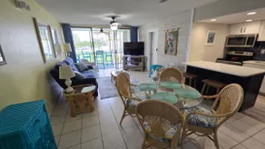 Beachfront Condo on Coco Plum Beach - Image 4