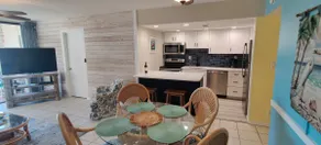 Beachfront Condo on Coco Plum Beach - Image 5