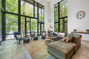 Not Your Average Lake House - 4 BR 15 guests - Image 3