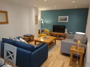 Stylish flat in central Tenby & free parking - Image 3