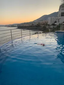 Luxury Apartments Beach - Image 2