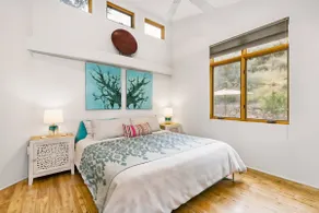 Non-Toxic, 3 King Beds, Chef's Kitchen, Walkable - Image 4