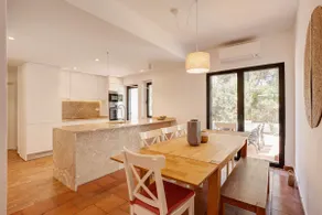 RARE! Tradicional Villa City-Centre | < 100m Beach - Image 3