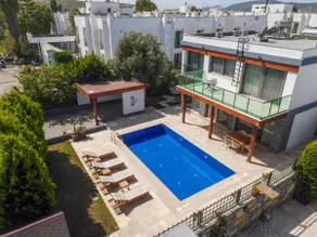 Villa Renard - Centrally Located with Private Pool - Image 5