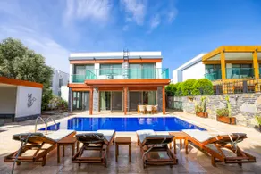 Villa Renard - Centrally Located with Private Pool - Image 3