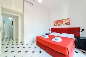 Estate4home - Sorrento Hearts - Image 3
