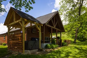 Fullview Fields-Cabin-Private Bathroom-Standard - Image 2